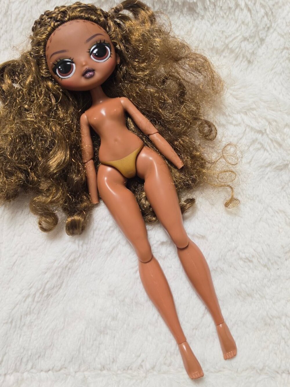 L.O.L. Surprise! O.M.G. Royal Bee Fashion Doll  Curly Hair Base Doll Only MGA